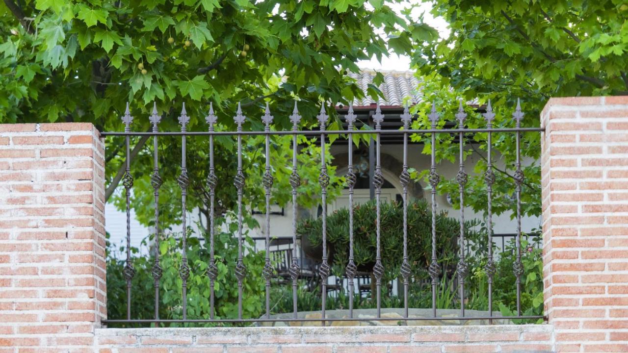 Villa Las Tres Hermanas Albarreal De Tajo By Toledo Ap エクステリア 写真